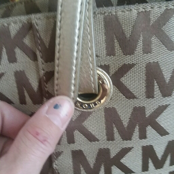 Michael Kors Purse - Picture 8 of 8
